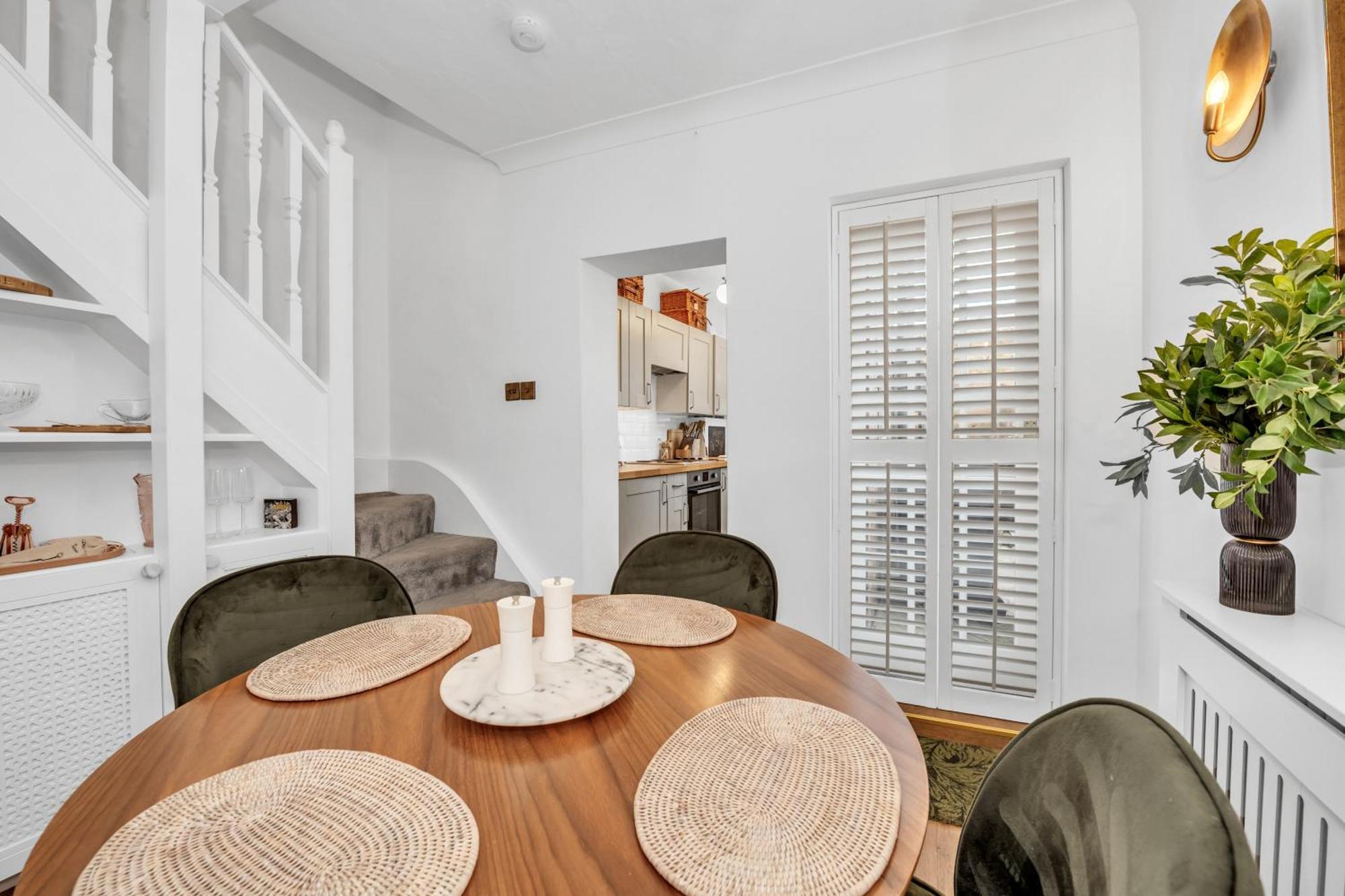 Charming Church Walk, Long Melford - 2 Bedroom Property With Parking Exteriör bild